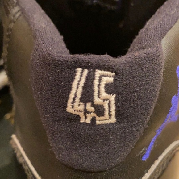 Air jordans 11 “space jams” 2016 - Picture 6 of 6